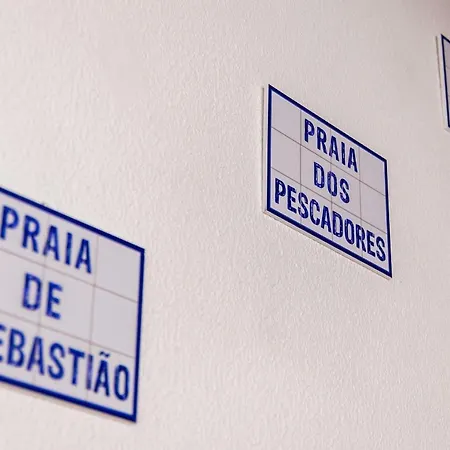 Bispo's Family House 펜션 *