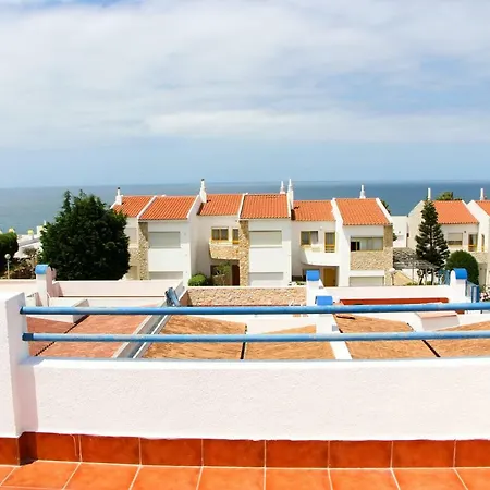 Holiday home Bispo's Family House Ericeira