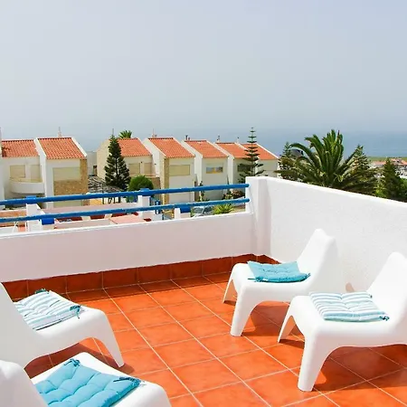 펜션 Bispo's Family House *