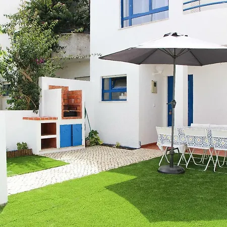 Bispo's Family House Holiday home *