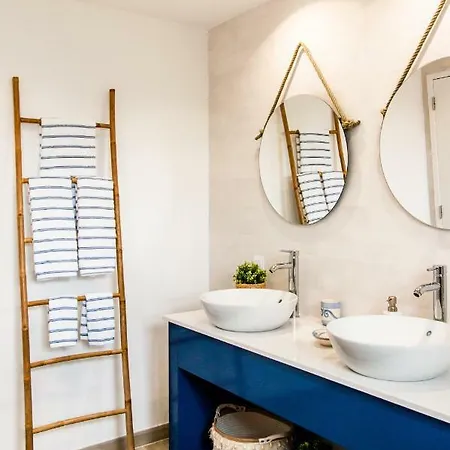 Casa vacanze Bispo's Family House *