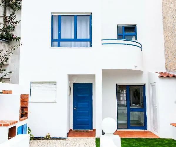 Bispo's Family House بيت للعطل إيريسييرا